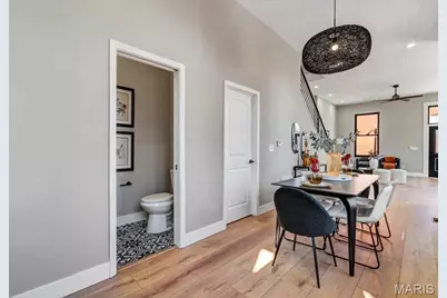 1000 Barton Street, Saint Louis, MO 63104 - Photo 14