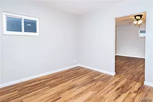 9721 Shuffle Dr, Saint Louis, MO 63123 - Photo 20