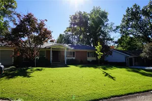 744 Bergerac Dr, Saint Louis, MO 63141 - Photo 10