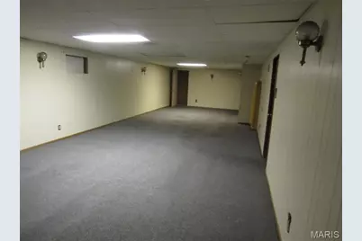 42 Harneywold Drive, Saint Louis, MO 63136 - Photo 12