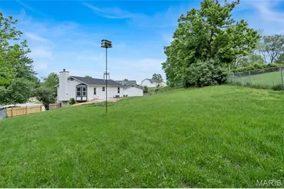 802 Notre Dame Drive, O'Fallon, MO 63366 - Photo 32
