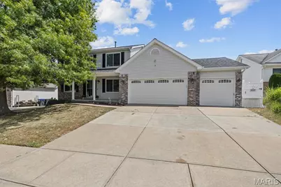 6 Covered Wagon Trail Court, Saint Peters, MO 63376 - Photo 2