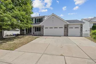 6 Covered Wagon Trail Ct, Saint Peters, MO 63376 - Photo 2