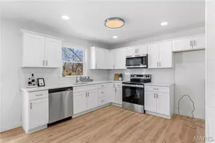 512 Chele Dr, Unincorporated, MO 63304 - Photo 8