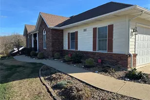 812 Hillcrest Dr, Robertsville, MO 65066 - Photo 10