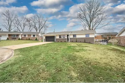 9612 Myra Court, Affton, MO 63123 - Photo 2