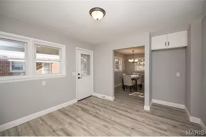 10081 Thorpe Avenue, Saint Louis, MO 63114 - Photo 22