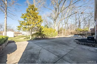 10081 Thorpe Avenue, Saint Louis, MO 63114 - Photo 48