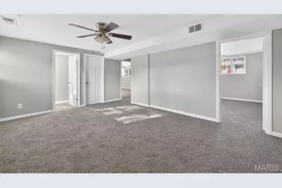 390 Downing Avenue, Saint Louis, MO 63031 - Photo 24