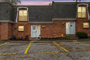 10429 Corbeil Dr, Saint Louis, MO 63146 - Photo 2