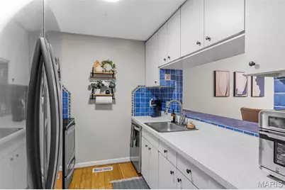 10429 Corbeil Drive #60, Saint Louis, MO 63146 - Photo 8