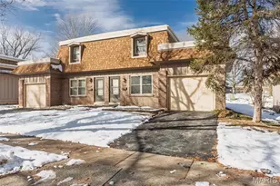 11829 Sologne Ct, Maryland Heights, MO 63043 - Photo 4
