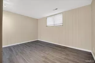 1704 Marsha Ln, Maryland Heights, MO 63043 - Photo 22