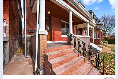4257 Maryland Avenue, Saint Louis, MO 63108 - Photo 2