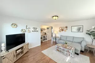 119 E 12th St, Hermann, MO 65041 - Photo 2