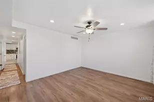 210 Horn Ave, Saint Louis, MO 63125 - Photo 10