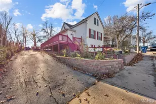 210 Horn Ave, Saint Louis, MO 63125 - Photo 2