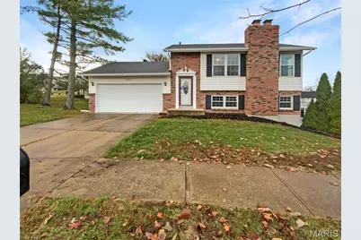 5655 Chalet Hill Drive, Saint Louis, MO 63129 - Photo 1