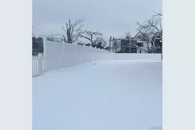 4431 Greer Avenue, Saint Louis, MO 63115 - Photo 1