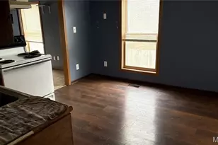 606 W Locust St, Bowling Green, MO 63334 - Photo 12