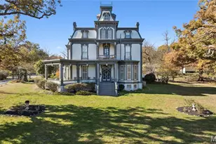 11069 New London Gravel Rd, Hannibal, MO 63401 - Photo 2