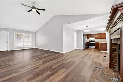 2952 Flower Lane, Saint Louis, MO 63129 - Photo 8