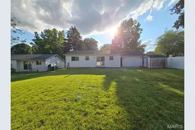 12136 La Padera Ln, Florissant, MO 63033 - MLS 25079202 - Coldwell