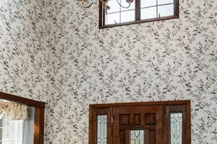 719 Carman Meadows Dr, Manchester, MO 63021 - Photo 4