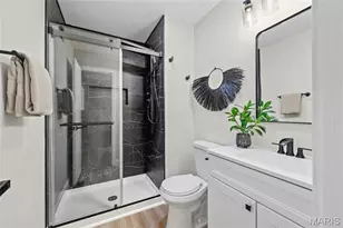 3032 Valley Ridge Dr, Saint Peters, MO 63376 - Photo 6