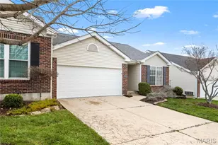 443 Angelique Pl, Saint Charles, MO 63303 - Photo 2