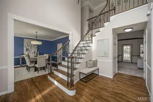 15831 Barons Way Dr, Chesterfield, MO 63017 - Photo 4
