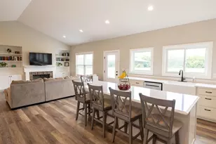 27650 Iowa Rd, Perry, MO 63462 - Photo 10