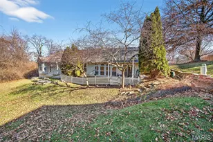 933 Blumhoff Rd, Wentzville, MO 63385 - Photo 24