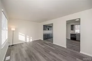 136 Universal Dr, Saint Peters, MO 63376 - Photo 8