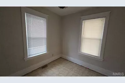 6350 Madison Avenue, Saint Louis, MO 63134 - Photo 6