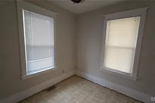 6350 Madison Ave, Saint Louis, MO 63134 - Photo 6