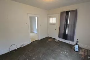 6350 Madison Ave, Saint Louis, MO 63134 - Photo 4