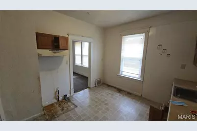 6350 Madison Avenue, Saint Louis, MO 63134 - Photo 14