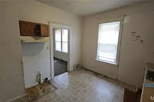 6350 Madison Ave, Saint Louis, MO 63134 - Photo 14