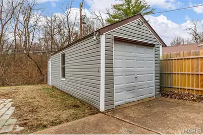 7044 Holly Hills Avenue, Saint Louis, MO 63123 - Photo 26