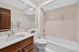 3701 Harmann Estates Dr, Bridgeton, MO 63044 - Photo 28