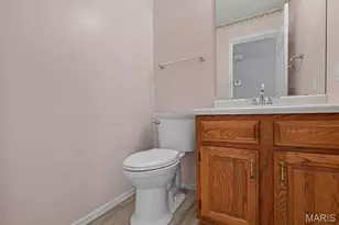 4227 River Oaks Dr, Florissant, MO 63034 - Photo 6