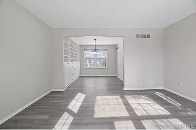 4227 River Oaks Drive, Florissant, MO 63034 - Photo 6