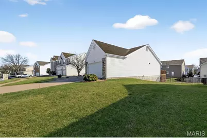 110 Matthews Drive, Wentzville, MO 63385 - Photo 50