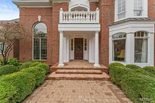 41 Manderleigh Estates Ct, Frontenac, MO 63131 - Photo 2