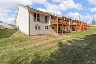 107 Twelve Oaks Dr, Saint Peters, MO 63376 - Photo 36