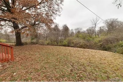 241 Grampian Road, Saint Louis, MO 63137 - Photo 18
