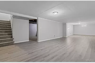 2270 Patterson Road, Florissant, MO 63031 - Photo 30