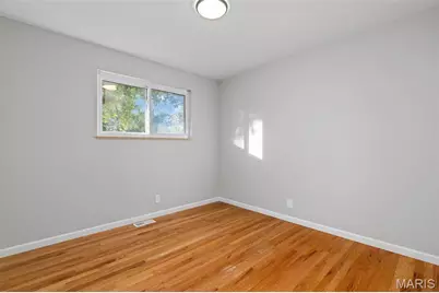 2270 Patterson Road, Florissant, MO 63031 - Photo 26