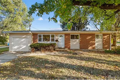 2270 Patterson Road, Florissant, MO 63031 - Photo 1